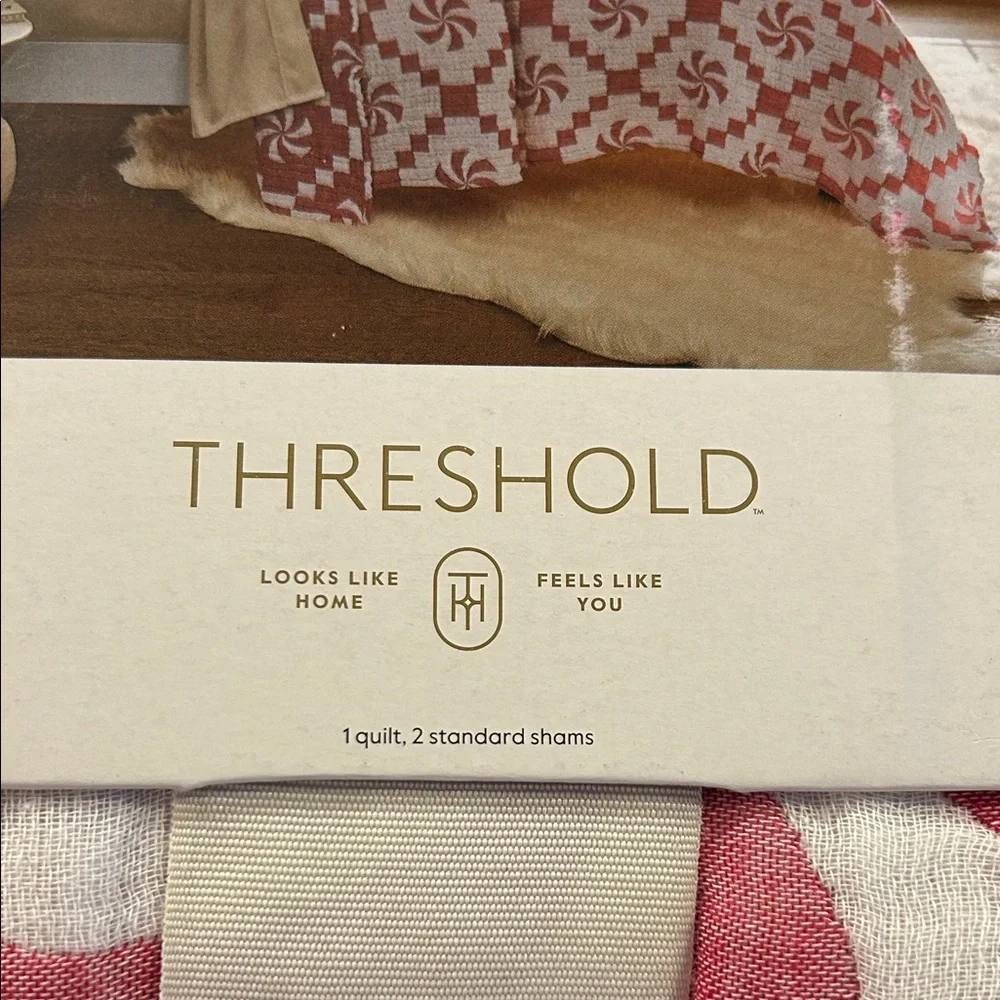Threshold Pink and White Quilt Set